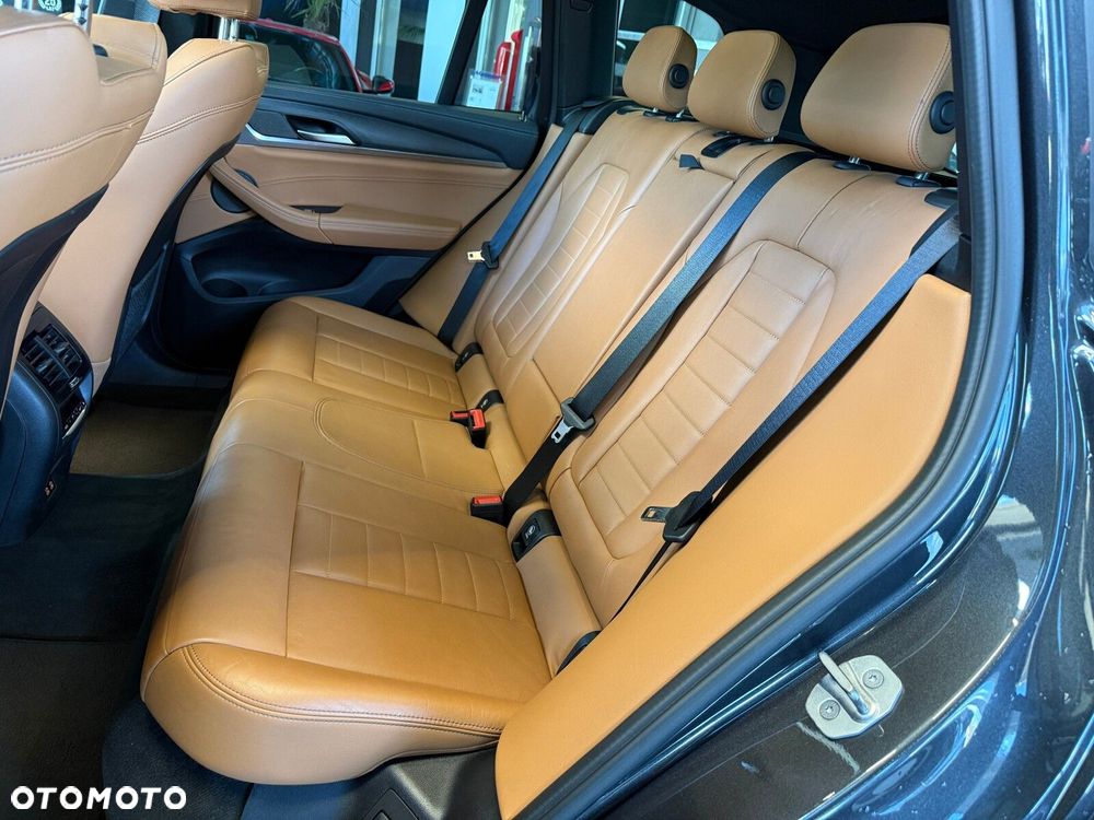 BMW X3 - 13