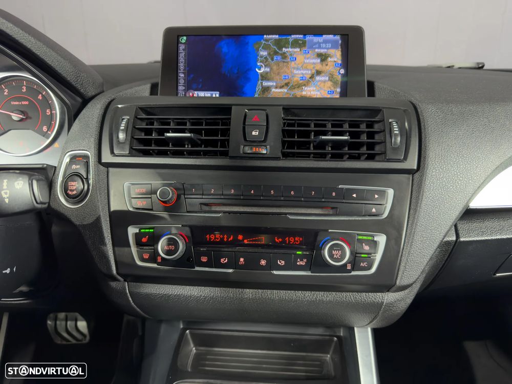 BMW 118 dA Pack M - 17