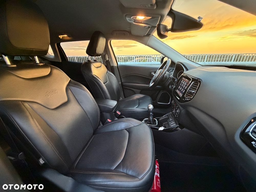 Jeep Compass 1.3 TMair Limited FWD S&S - 15