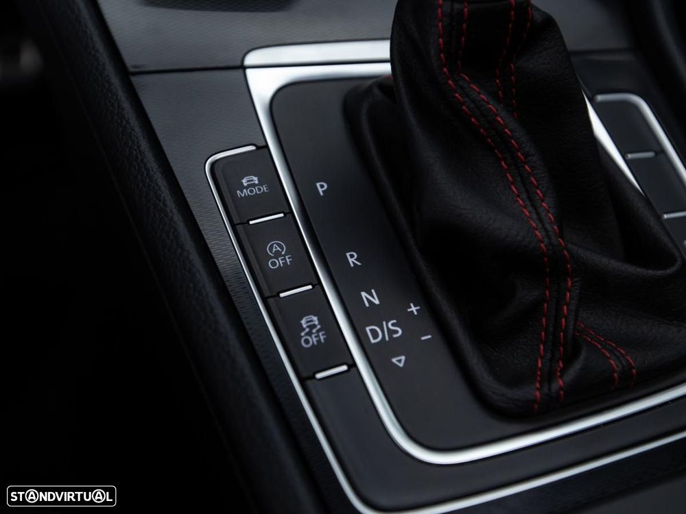 VW Golf - 23
