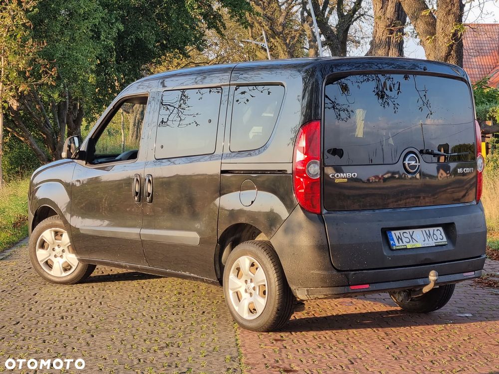 Opel Combo Tour 1.6 CDTI Cosmo - 4