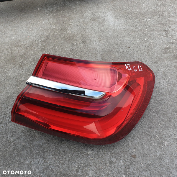 BMW 730LD G11 G12 LAMPA PRAWA TYL 7342964