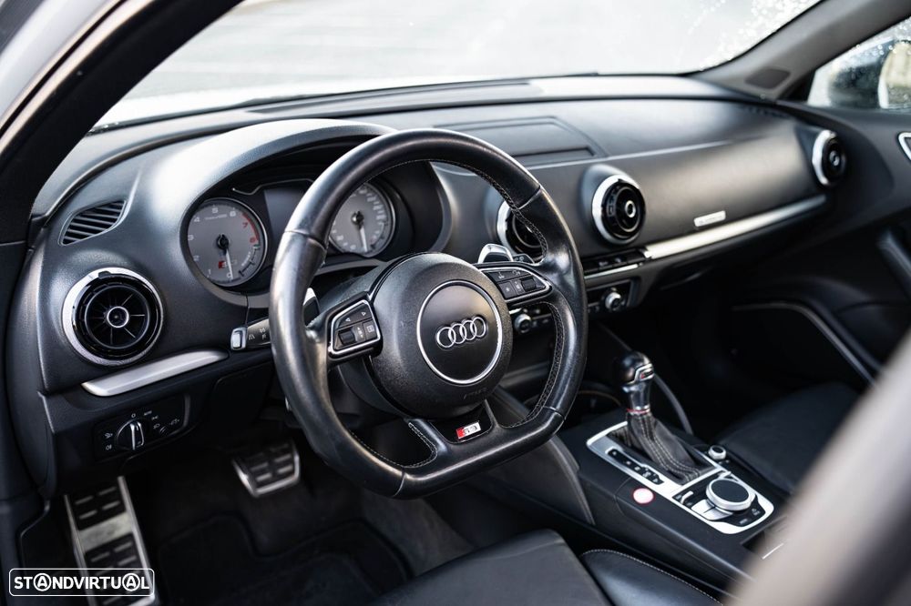 Audi S3 Sportback 2.0 TFSi quattro S tronic - 48