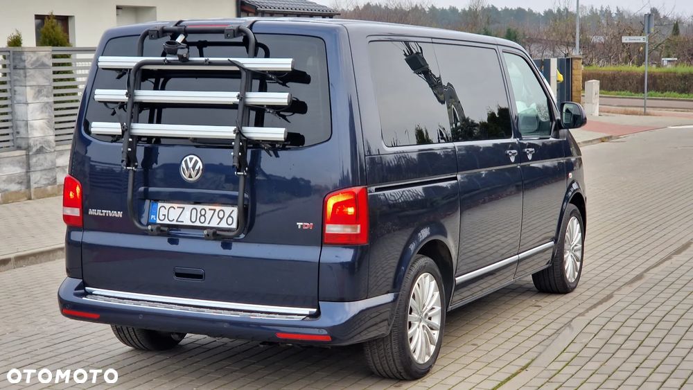 Volkswagen Multivan - 16