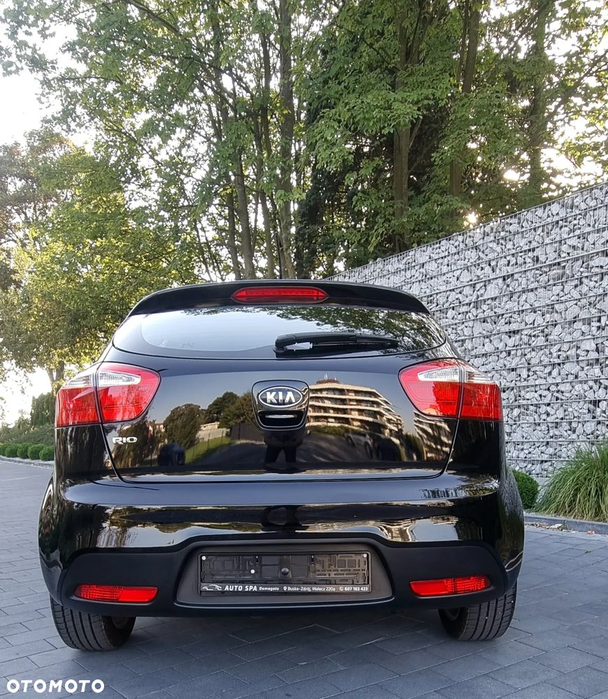 Kia Rio 1.4 Dream Team Edition - 3