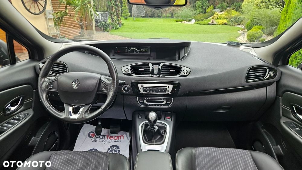 Renault Scenic - 17
