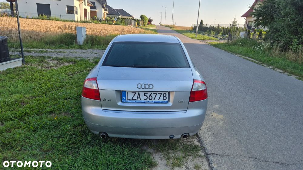 Audi A4 Limousine 1.8T - 7