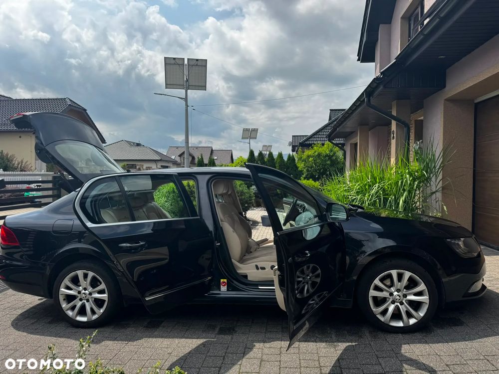 Skoda Superb 2.0 TDI 4x4 Elegance DSG - 13