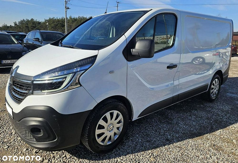 Renault Trafic - 16