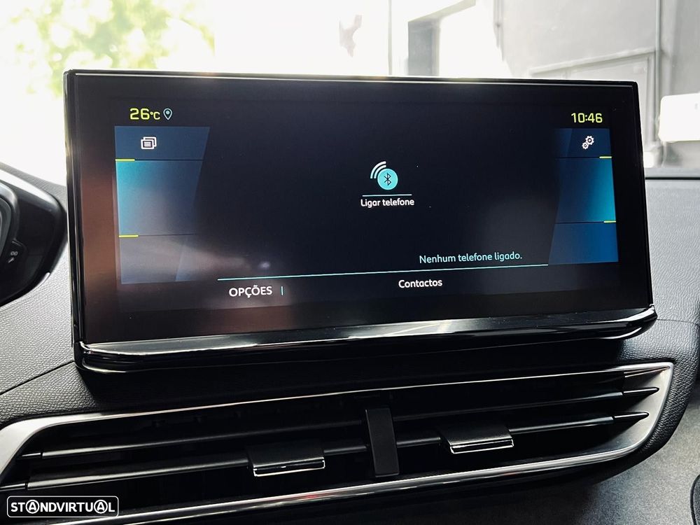 Peugeot 3008 1.6 Hybrid Allure e-EAT8 - 23