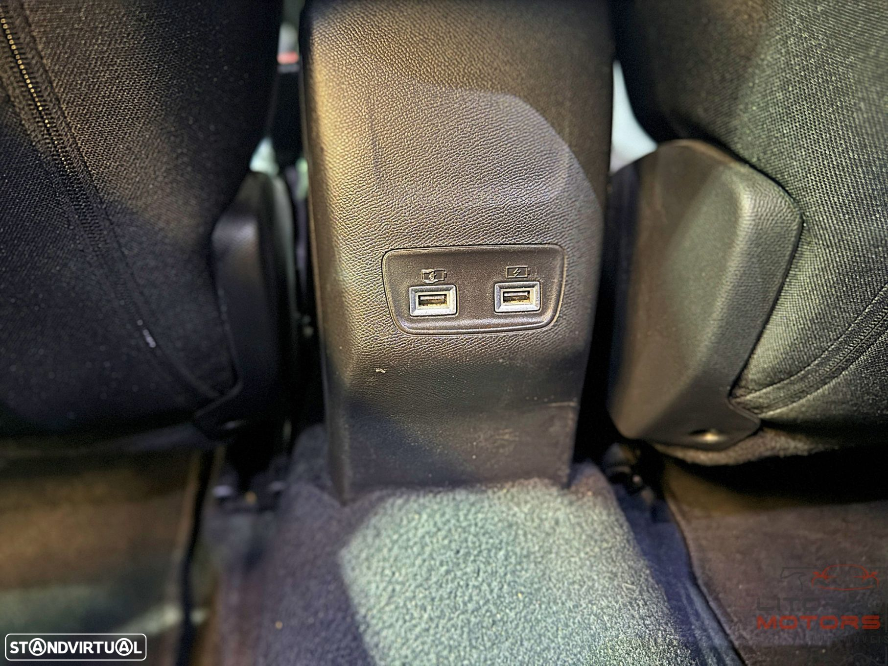 Peugeot 2008 1.2 PureTech Allure Pack - 35