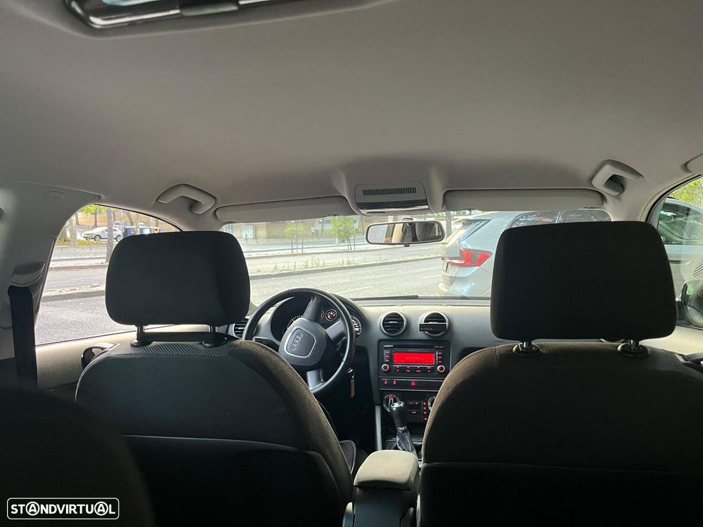 Audi A3 1.6 TDI S-line - 2