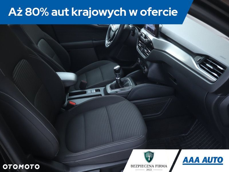 Ford Kuga - 11