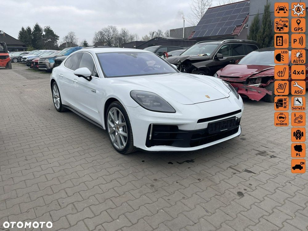 Porsche Panamera 4 E-Hybrid Executive - 1