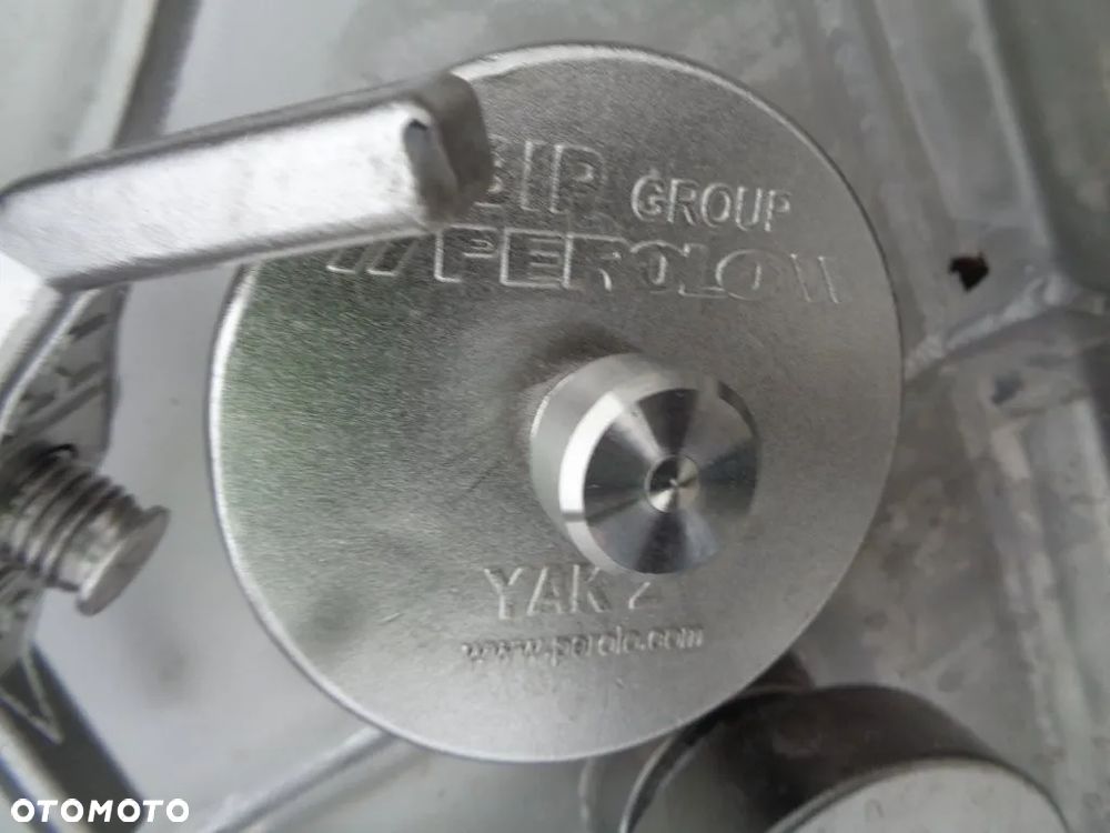 Lag - cysterna ADR / 30.000 L / DOSTĘPNE RÓWNIEŻ 34.000 L - 39