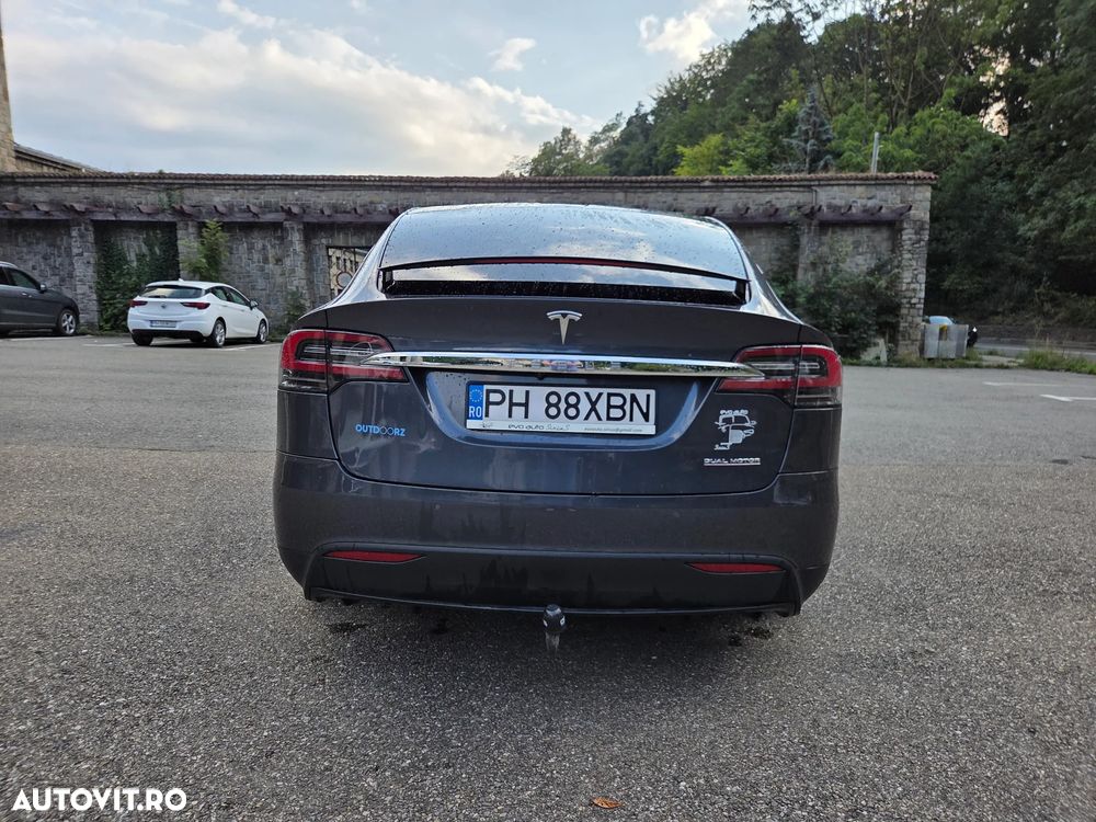 TESLA Model X 2020 — imagine 5