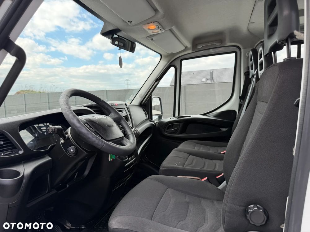 Iveco Daily Brygadówka Wywrotka 35C15 50C15 3.0 HPI 150 KM 3 strony Wywrotka - 21