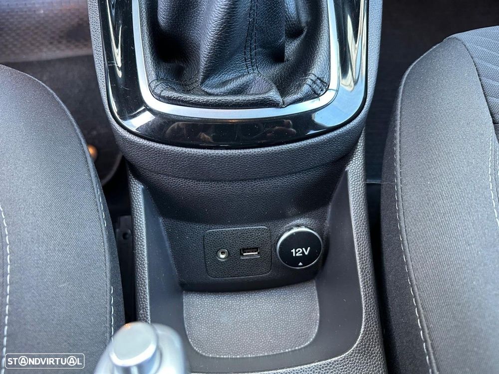 Ford Fiesta 1.0 T EcoBoost Titanium - 20