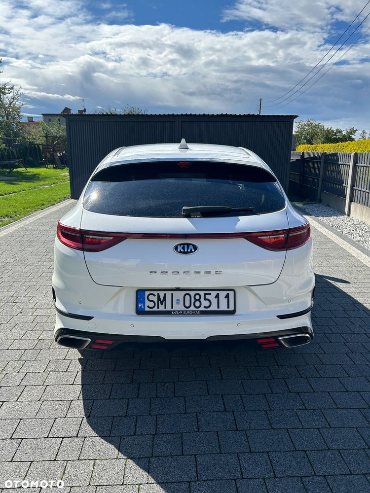 Kia ProCeed 1.6 T-GDI GT DCT - 8