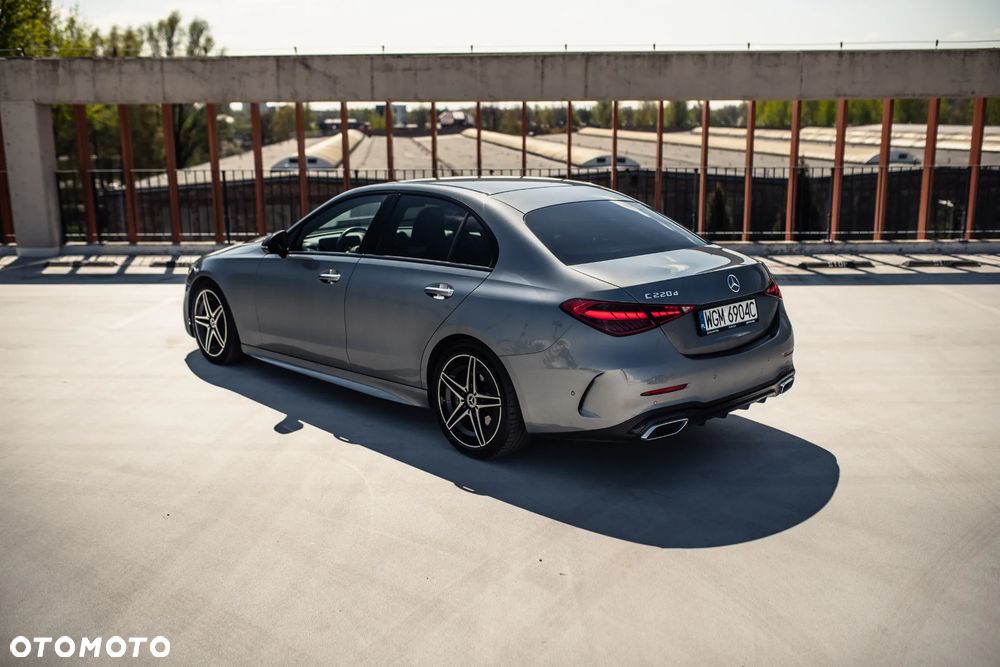 Mercedes-Benz Klasa C 220 d mHEV AMG - 7