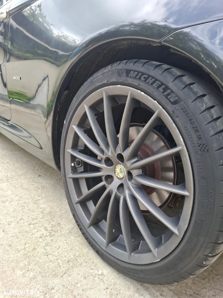 Alfa Romeo GT 1.9 JTD M-Jet Collezione - 11