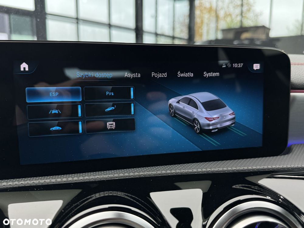 Mercedes-Benz CLA 200 AMG Line 7G-DCT - 34