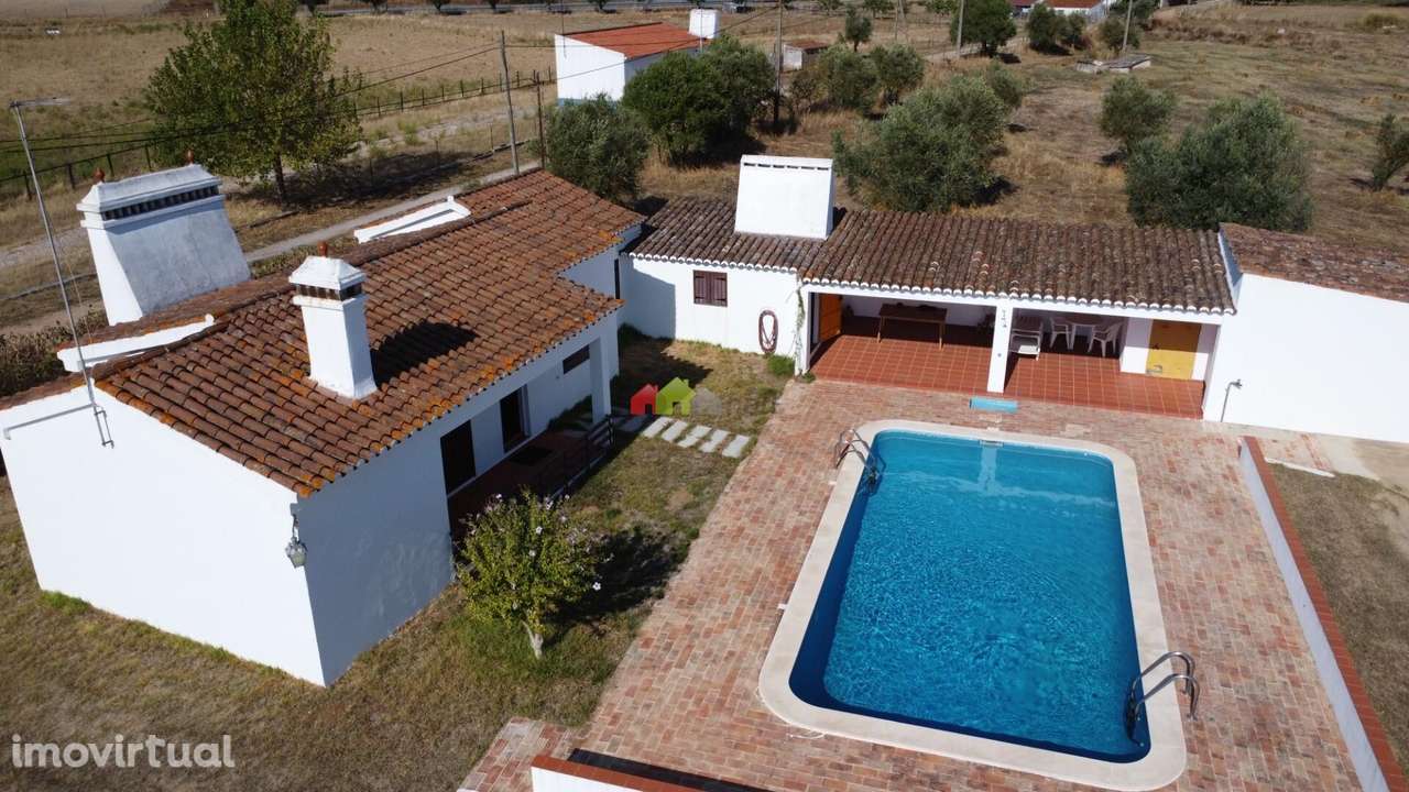 Herdade Encantadora em Santa Suzana - O Refúgio Perfeito no Alentejo! - Grande imagem: 4/33