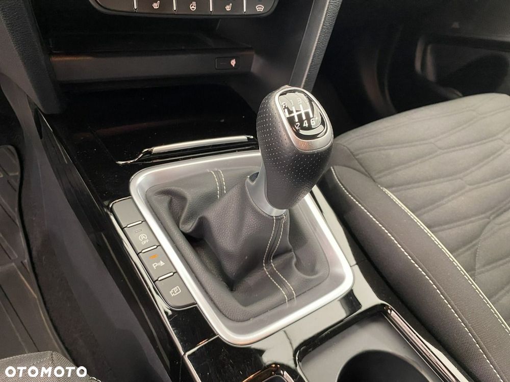 Kia ProCeed - 19