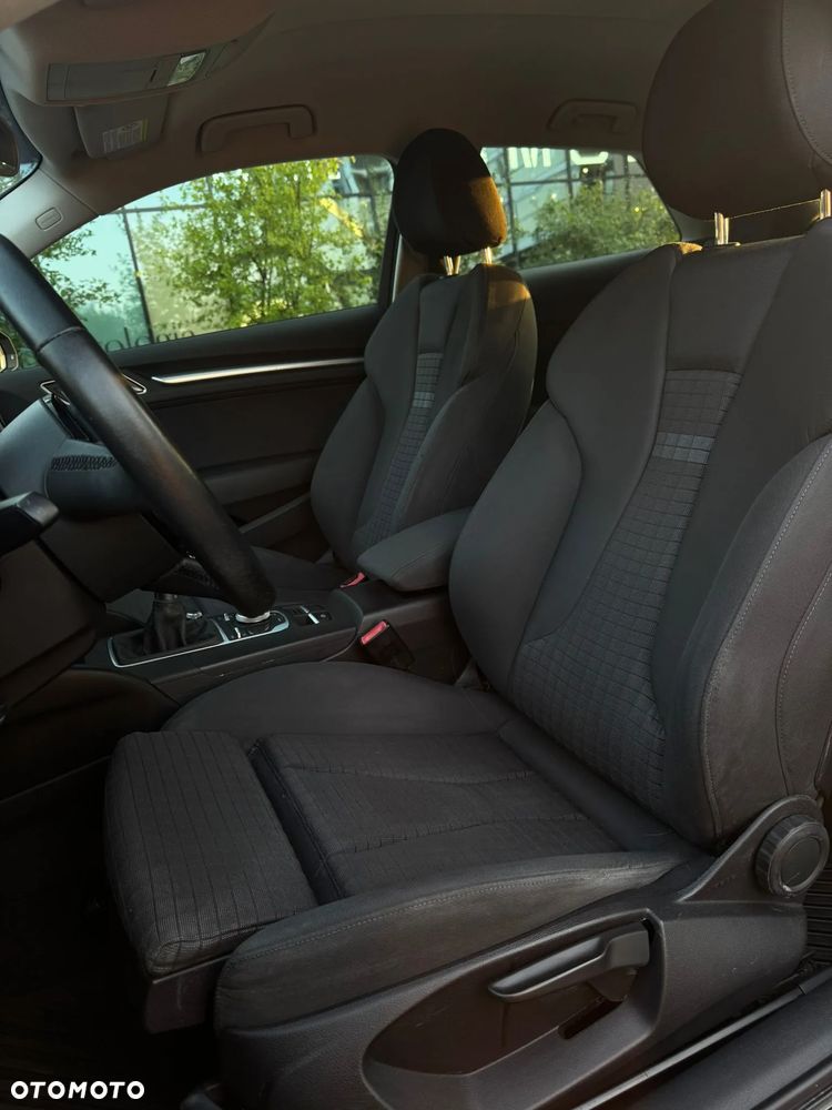 Audi A3 3-drzwiowe 1.4 TFSI Ambition - 22