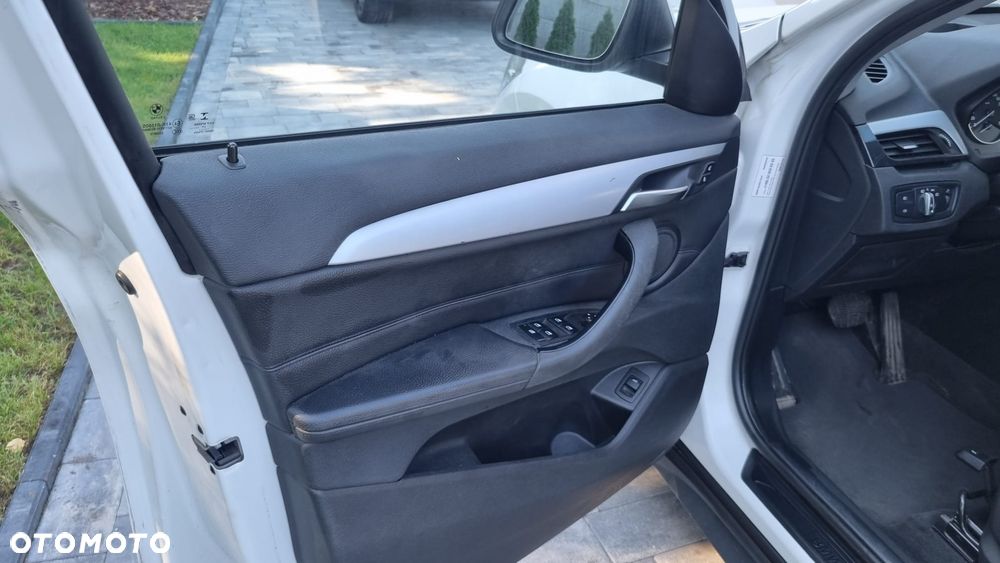BMW X1 xDrive18d Sport Line sport - 17