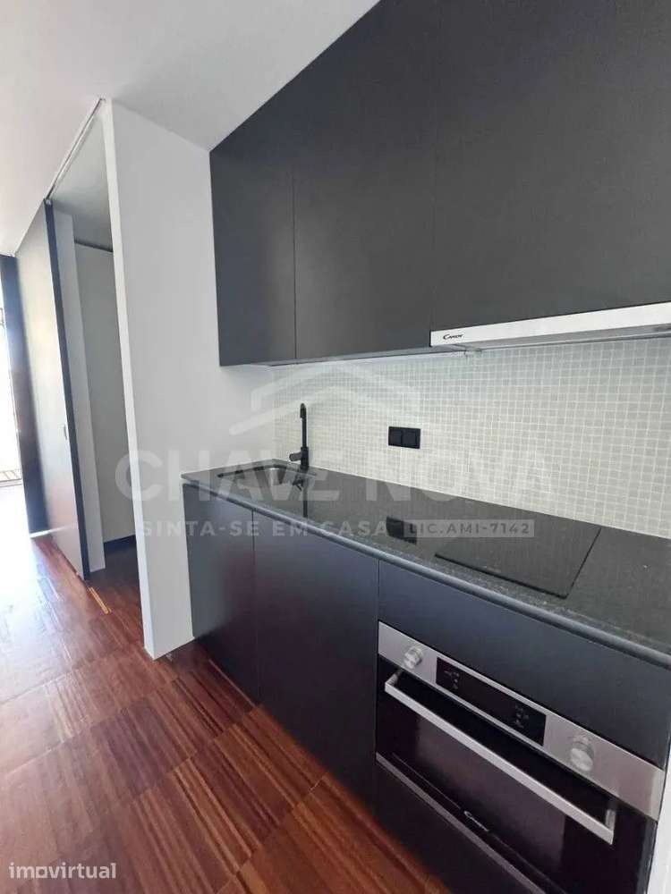 T0 Evolutivo c/ Lugar de Garagem em Paranhos - Grande imagem: 2/9