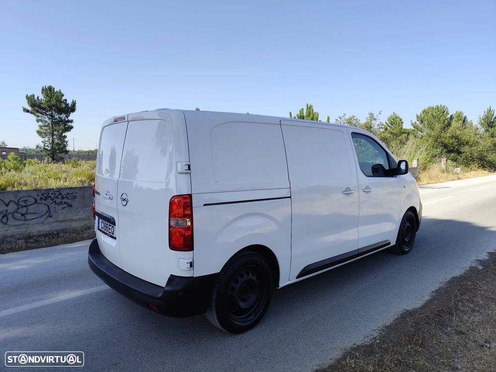 Opel Vivaro 1.5 D Cargo M Edition - 2