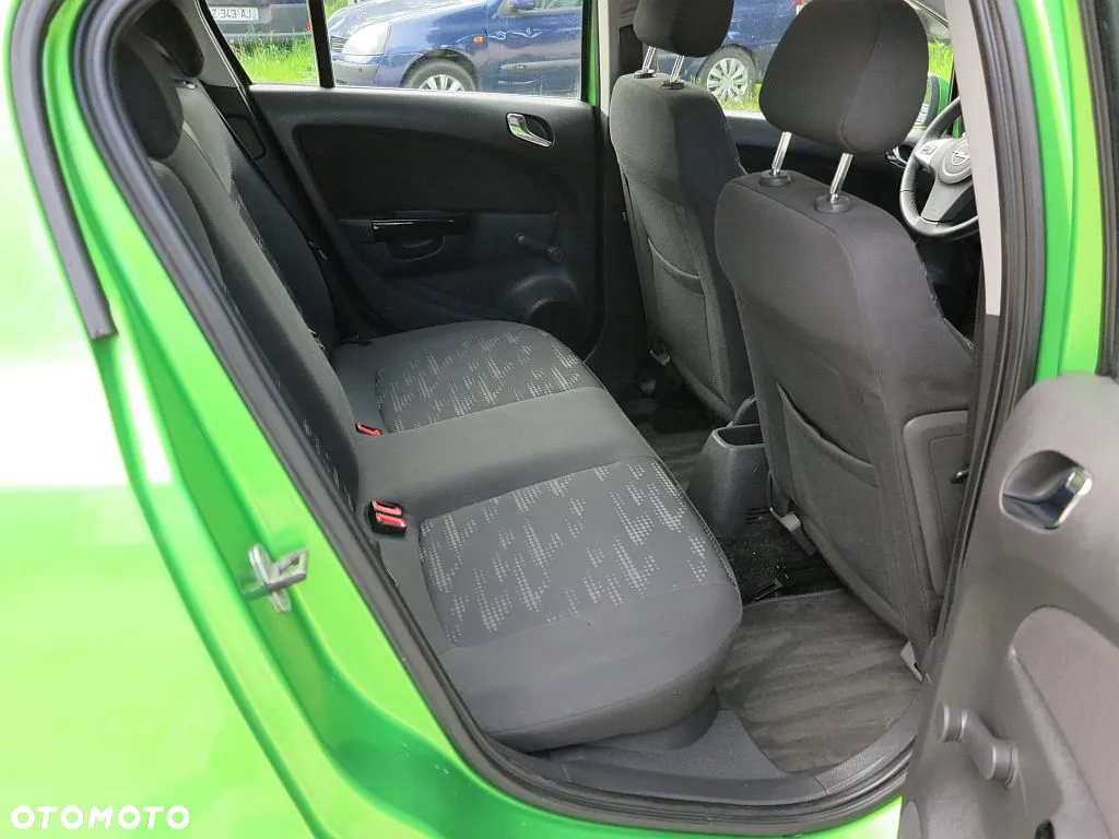 Opel Corsa 1.4 T Cosmo S&S - 12