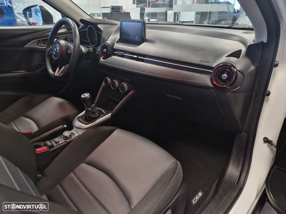 Mazda CX-3 1.5 Sky.Evolve Navi - 24