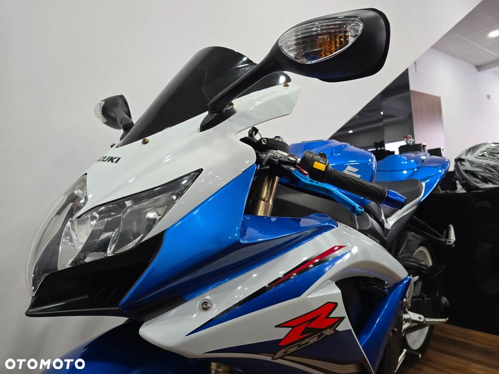 Suzuki GSX-R - 3