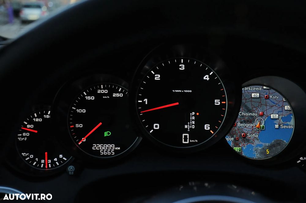 Porsche Cayenne 3.0TD TipTronic - 14