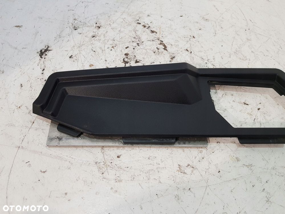 osłona plastik wlewu oleju 2636955-070 polaris sportsman 570 21-25 rok - 2