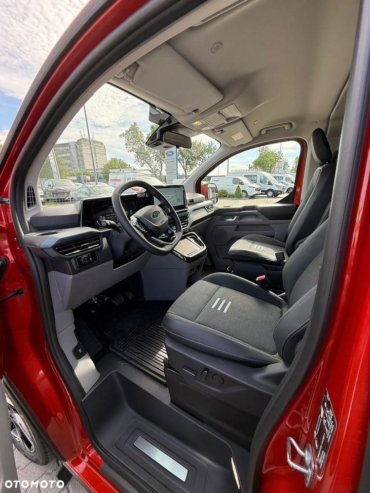Ford Tourneo Custom 2.0 EcoBlue 320 L2 Active - 24