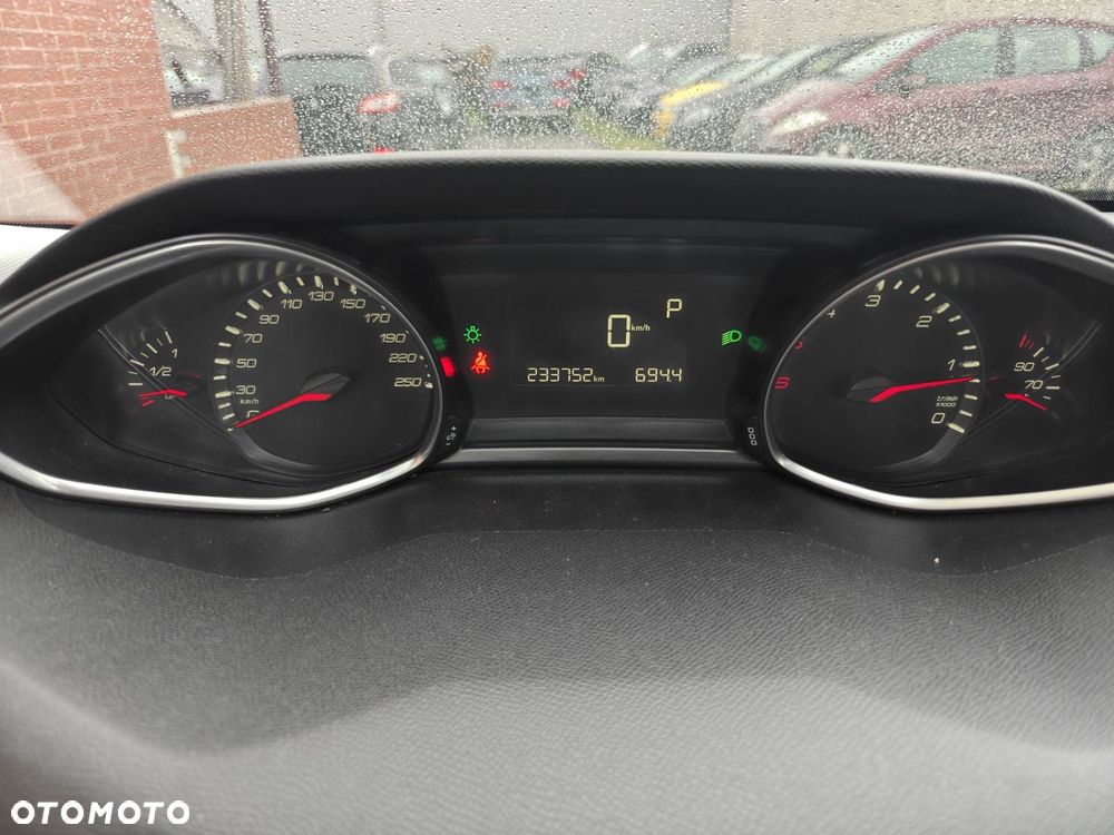 Peugeot 308 1.6 BlueHDi Active S&S - 29