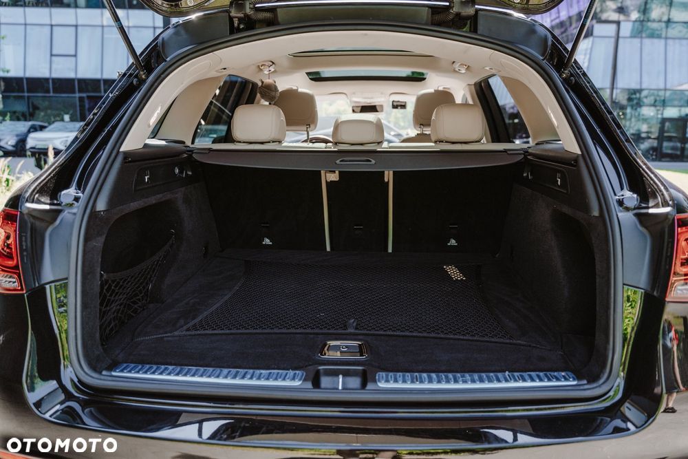 Mercedes-Benz GLC 300 4-Matic - 20
