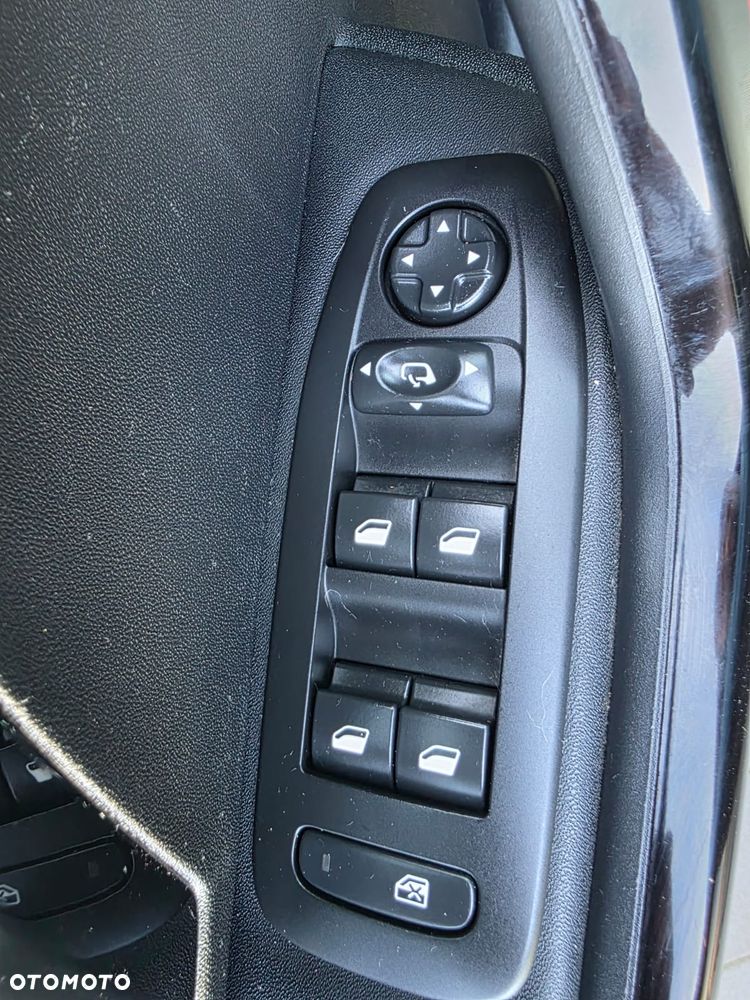Peugeot 2008 PureTech 110 Stop&Start GT-Line Edition - 24