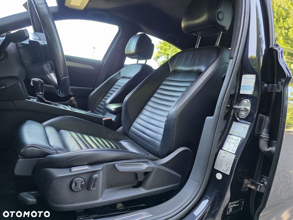 Volkswagen Passat - 6