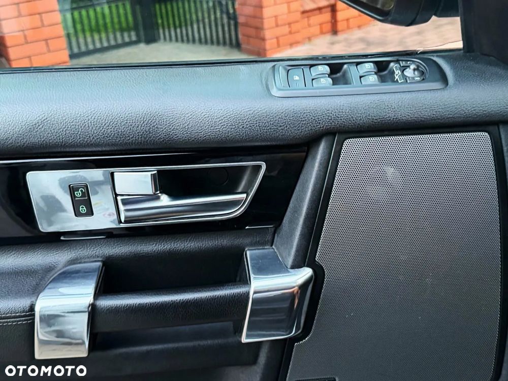 Land Rover Discovery - 25