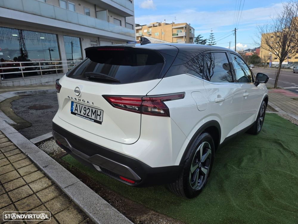 Nissan Qashqai 1.3 DIG-T N-Connecta - 30