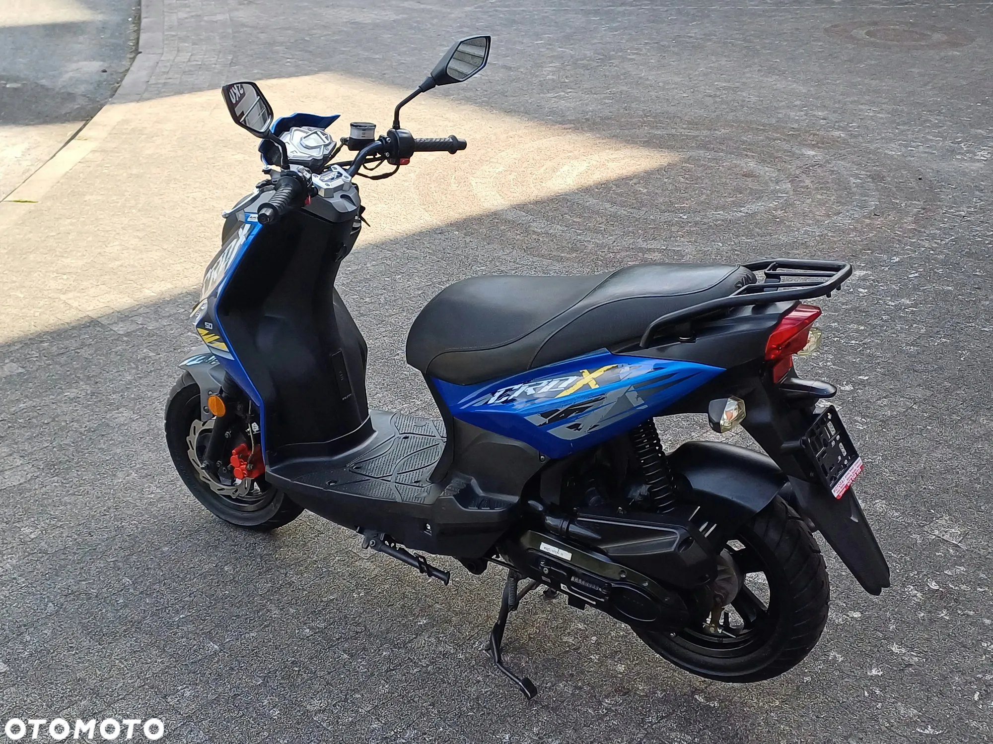 SYM Inny - 16