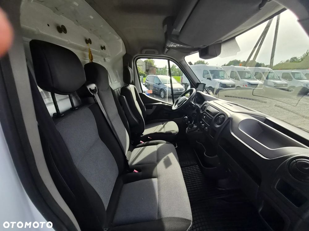 Nissan NV 400 zabudową warsztatową klima - 12