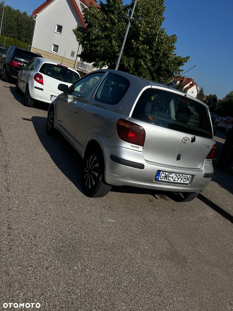 Toyota Yaris 1.4 D-4D Sol - 13