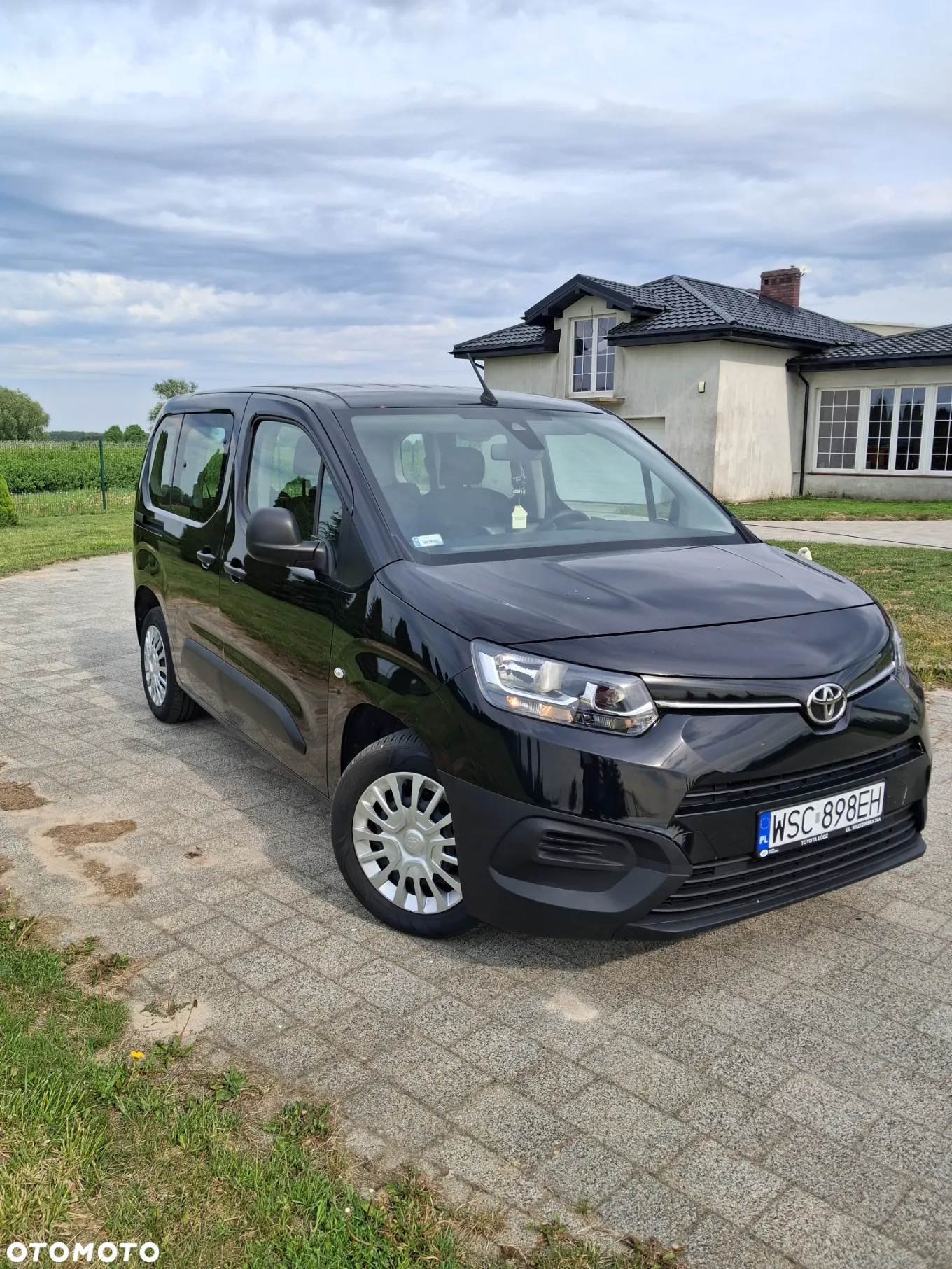 Toyota Proace City 1.5 D-4D Long 2,3t Active (bryg.) - 3