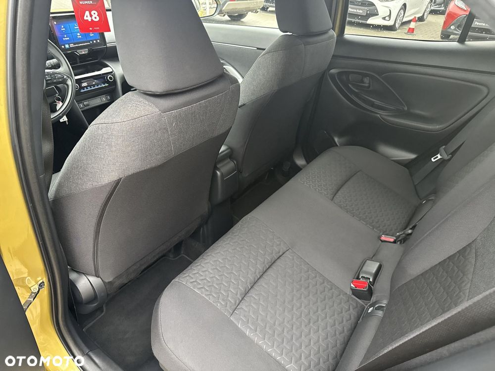 Toyota Yaris Cross Hybrid 1.5 Comfort - 13