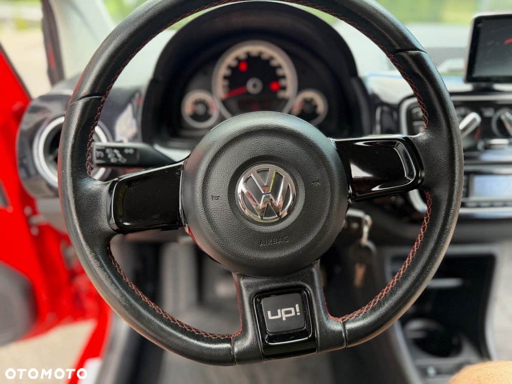 Volkswagen up! 1.0 move - 23